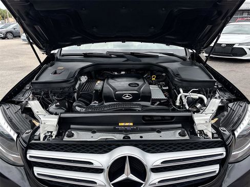 Used 2016 Mercedes-Benz GLC 300 4MATIC w/ Multimedia Package image 31