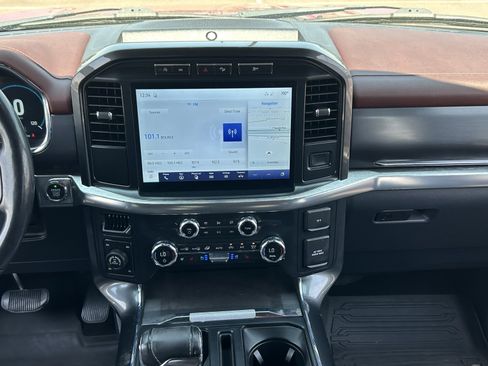 Used 2021 Ford F150 Lariat w/ Equipment Group 502A High AWD/4WD image 18