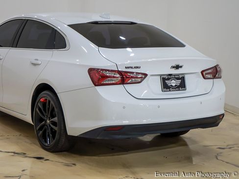 Used 2025 Chevrolet Malibu LT w/ Redline Edition FWD image 9