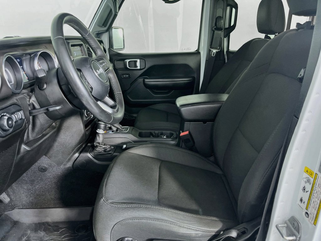 Used 2019 Jeep Wrangler Unlimited Sport S AWD/4WD image 28