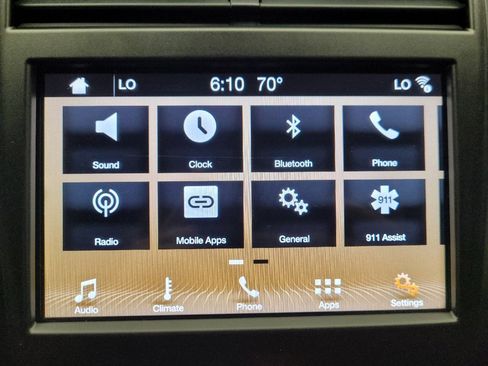 Used 2018 Lincoln MKC Premiere image 25