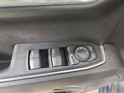 Certified 2022 Chevrolet Silverado 1500 LT image 34