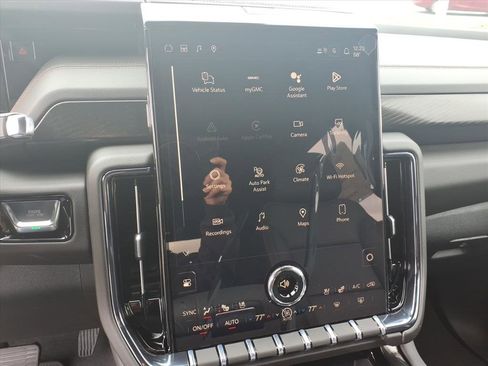 New 2026 GMC Yukon XL AT4 image 20