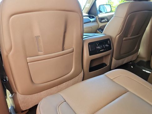 Used 2016 Chevrolet Tahoe LTZ AWD/4WD image 18