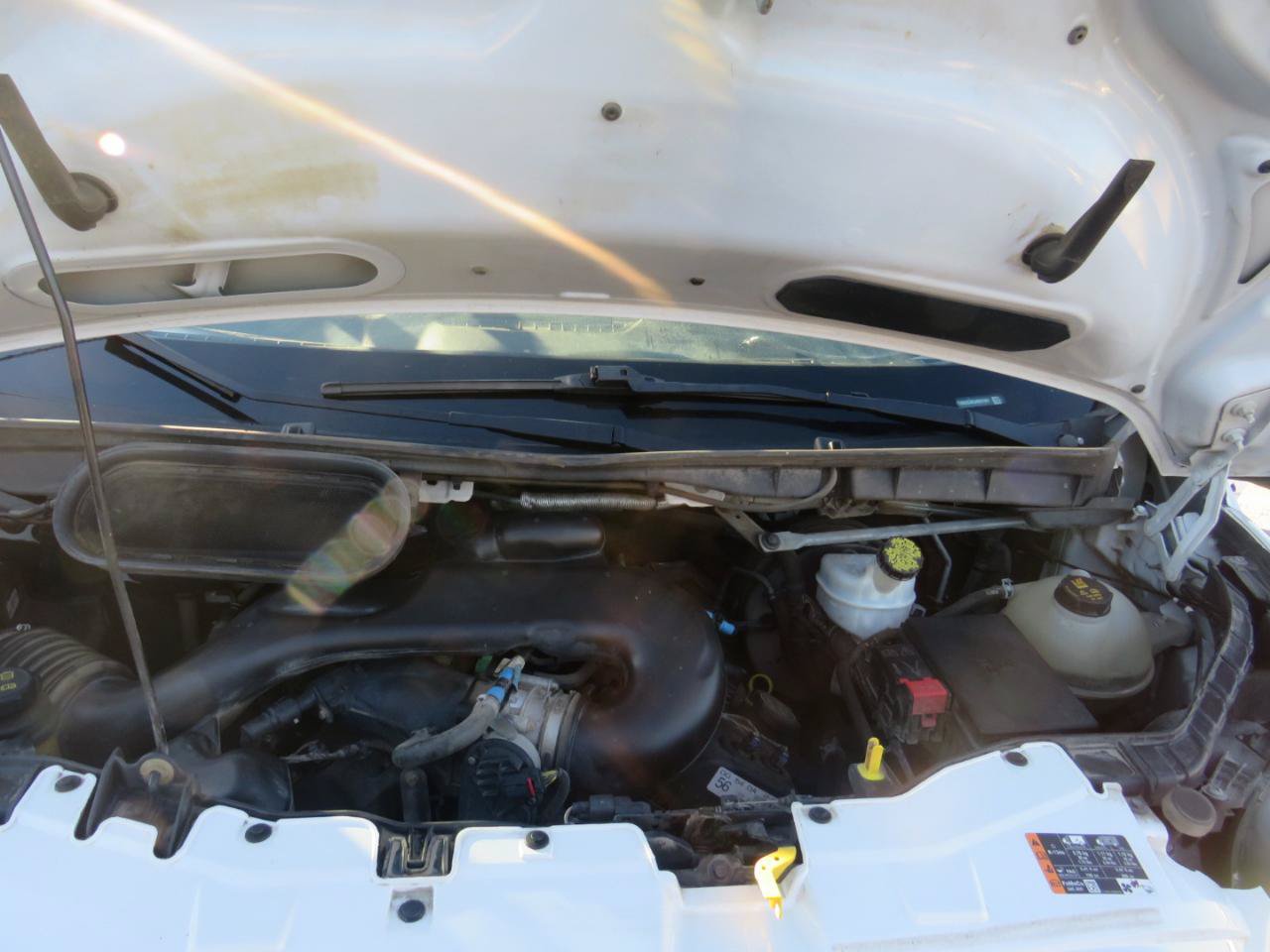 Used 2018 Ford Transit 350 148 Medium Roof RWD image 40
