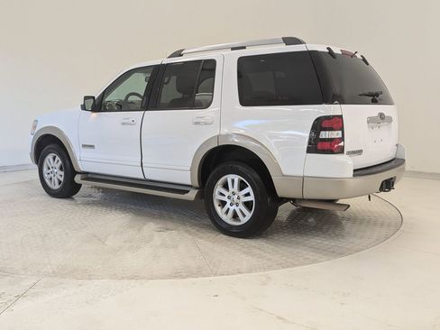 Used 2006 Ford Explorer Eddie Bauer image 3