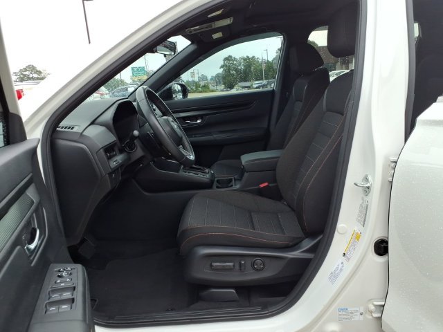 Used 2025 Honda CR-V Sport image 17