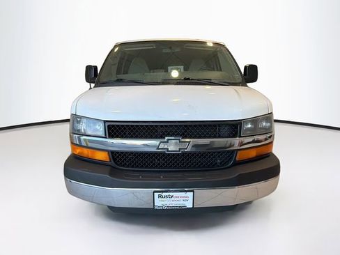 Used 2015 Chevrolet Express 3500 LT w/ LT Preferred Equipment Group image 2