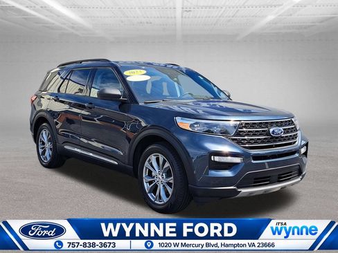 Used 2023 Ford Explorer XLT w/ Equipment Group 202A RWD image 1