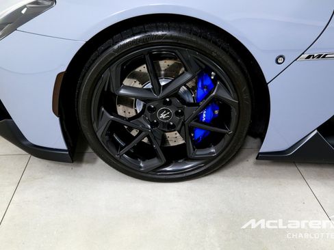 Used 2023 Maserati MC20 Spyder image 28