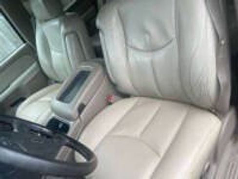Used 2003 Chevrolet Suburban LT w/ LT Preferred Equipment Group AWD/4WD image 6