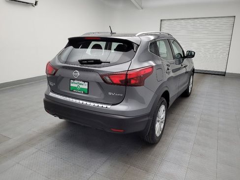 Used 2018 Nissan Rogue Sport SV image 9
