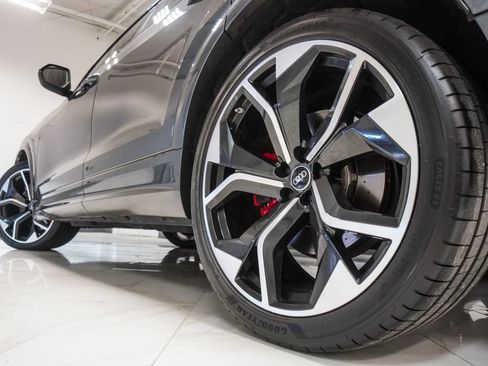 Used 2022 Audi RS Q8 AWD/4WD image 41