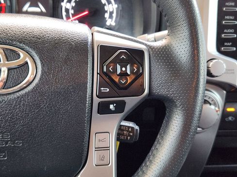Used 2021 Toyota 4Runner SR5 AWD/4WD image 19