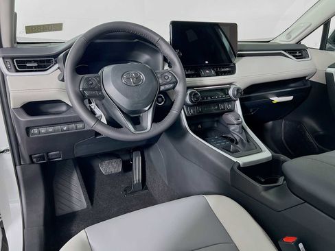 New 2025 Toyota RAV4 XLE Premium image 7