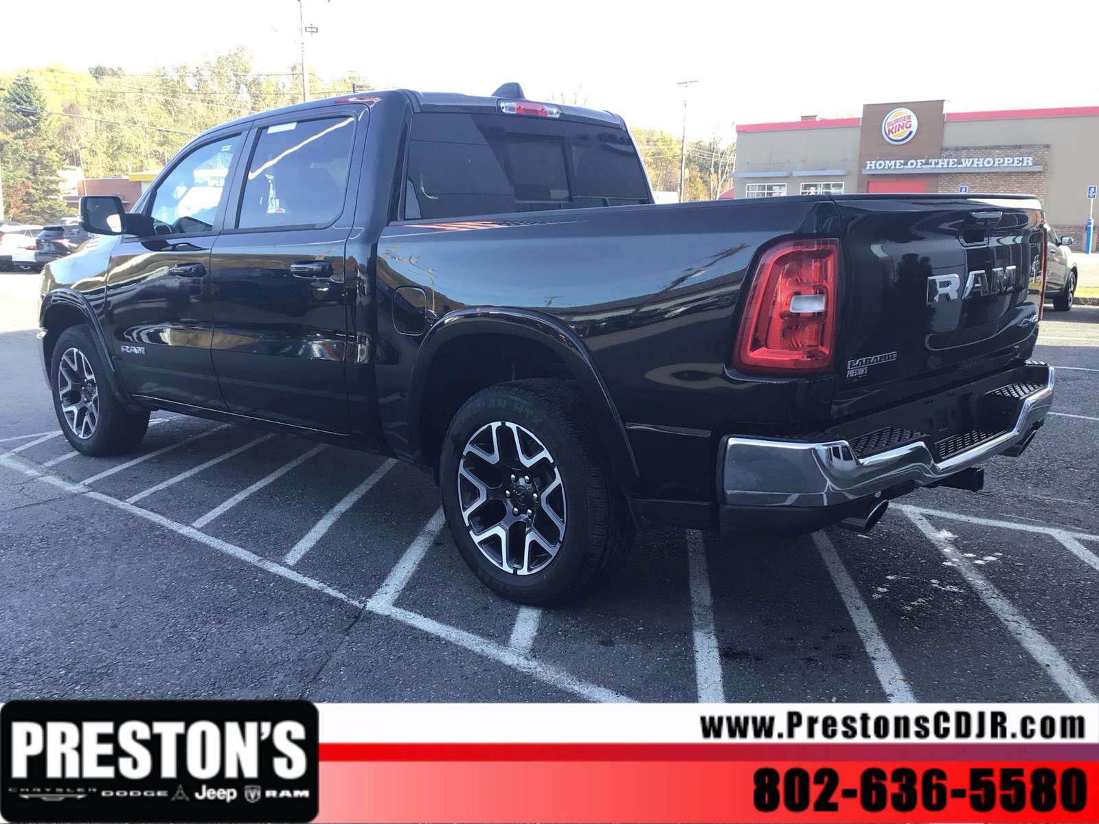 Used 2026 RAM 1500 Laramie AWD/4WD image 3