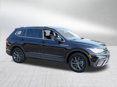 Certified 2023 Volkswagen Tiguan SE AWD/4WD image 8