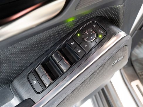 Used 2024 Lexus GX 550 image 14