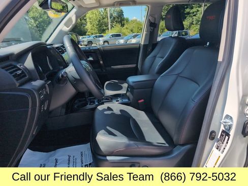 Used 2020 Toyota 4Runner TRD Pro AWD/4WD image 9
