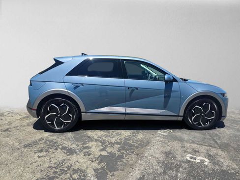 Used 2024 Hyundai Ioniq 5 Limited RWD image 2