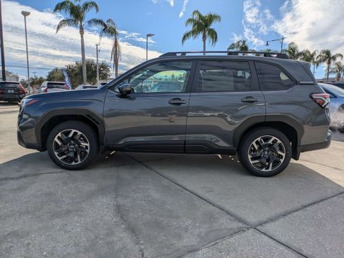 New 2025 Subaru Forester Premium image 7