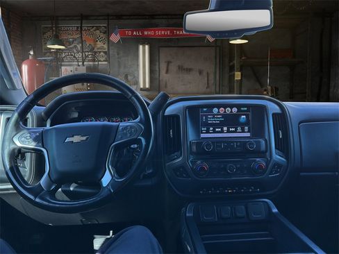 Used 2019 Chevrolet Silverado 2500 LTZ w/ Duramax Plus Package image 21