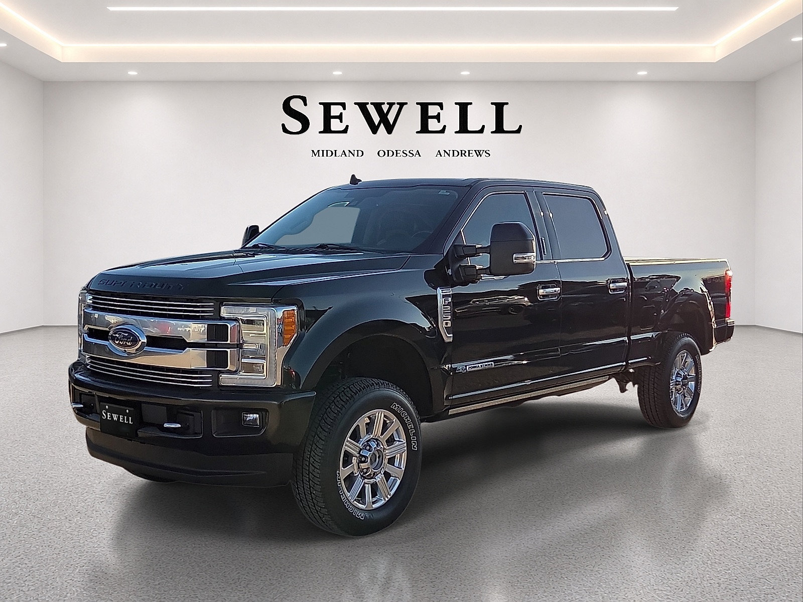 Used 2019 Ford F250 Limited w/ FX4 Off-Road Package AWD/4WD image 1
