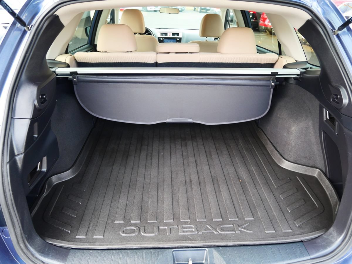 Used 2017 Subaru Outback 2.5i Premium AWD/4WD image 19