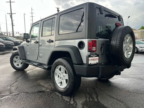 Used 2014 Jeep Wrangler Unlimited Sport w/ Quick Order Package 24S image 10