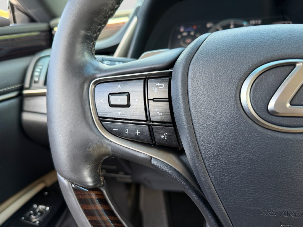 Used 2021 Lexus ES 350 w/ Premium Package FWD image 18