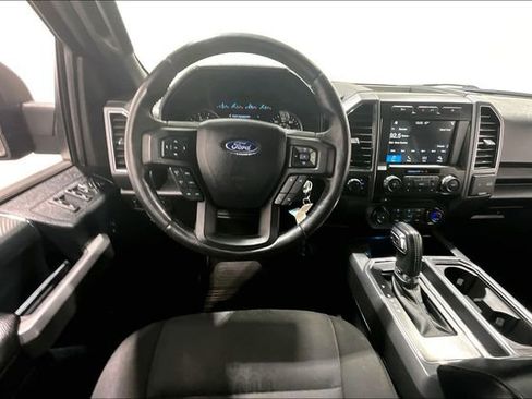 Used 2018 Ford F150 XLT w/ Equipment Group 302A Luxury AWD/4WD image 9
