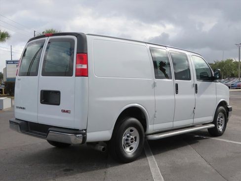 Used 2020 GMC Savana 2500 w/ Driver Convenience Package image 5