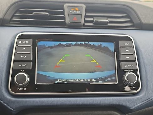 New 2025 Nissan Versa SV image 9