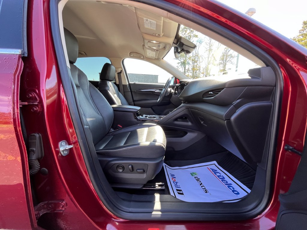 Certified 2021 Buick Envision Essence AWD/4WD image 21