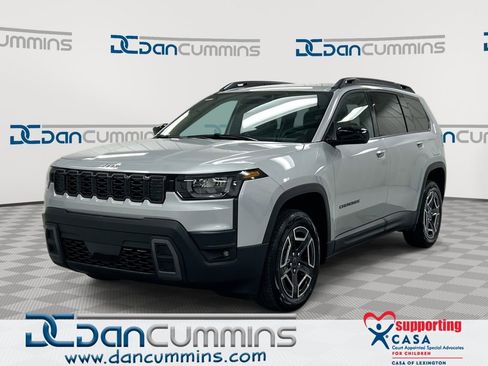 New 2026 Jeep Cherokee Laredo AWD/4WD image 1