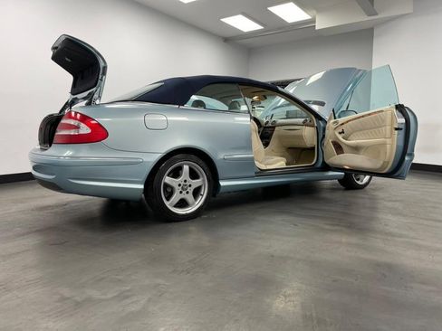 Used 2004 Mercedes-Benz CLK 500 Cabriolet image 41
