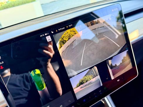Used 2020 Tesla Model Y Long Range AWD/4WD image 66