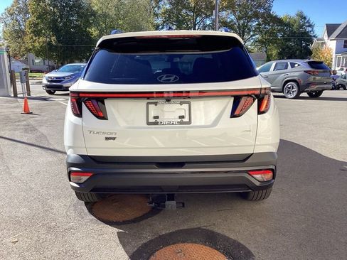 New 2026 Hyundai Tucson XRT image 6