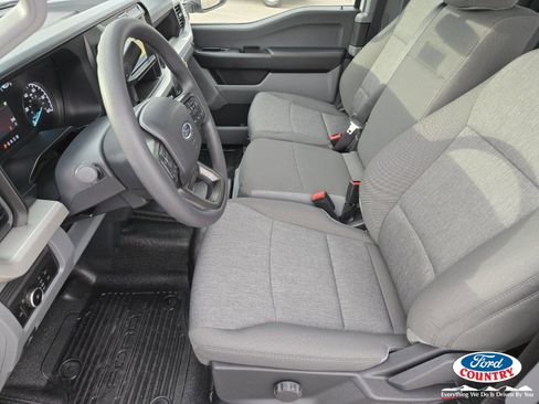 New 2026 Ford F250 XL w/ XL Chrome Package image 6