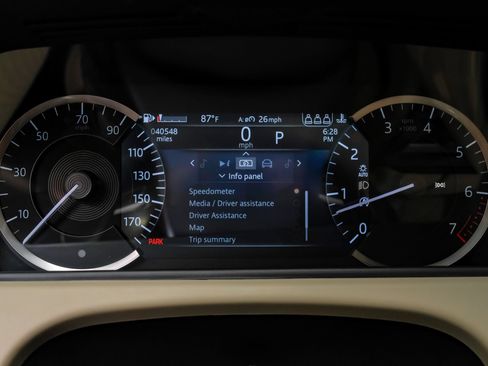 Used 2021 Land Rover Range Rover Velar S AWD/4WD image 22