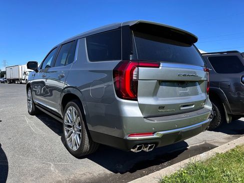 Used 2026 GMC Yukon Denali w/ Denali Reserve Package AWD/4WD image 3