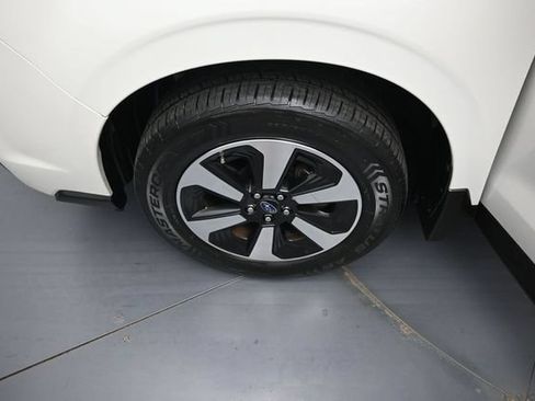 Used 2018 Subaru Forester 2.5i Premium AWD/4WD image 35