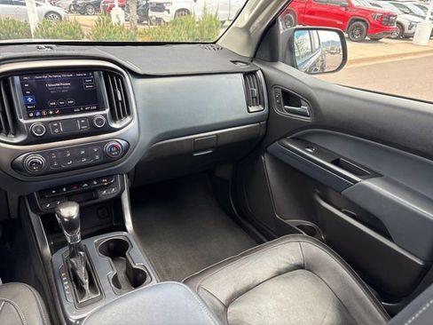 Used 2022 Chevrolet Colorado Z71 AWD/4WD image 20