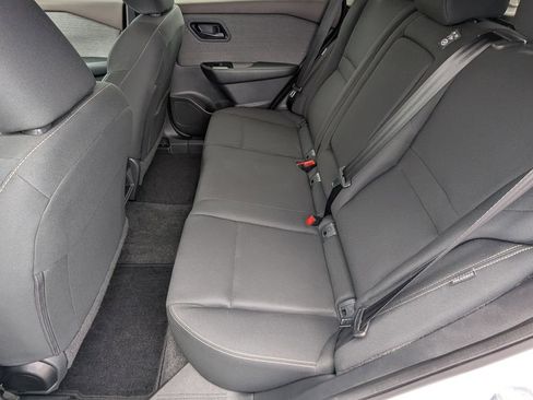 Certified 2023 Nissan Rogue S FWD image 17