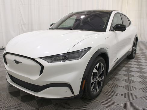 Used 2023 Ford Mustang Mach-E Premium RWD image 34