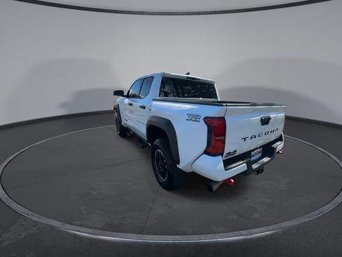 Used 2024 Toyota Tacoma TRD Off-Road image 11