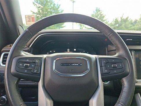 Certified 2022 GMC Yukon XL Denali image 21