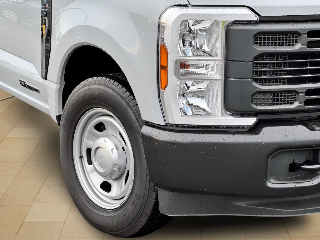 Used 2025 Ford F350 XL w/ 360-Degree Camera Package RWD image 20