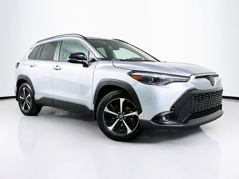 Used 2025 Toyota Corolla Cross AWD Hybrid w/ Convenience Package image 1