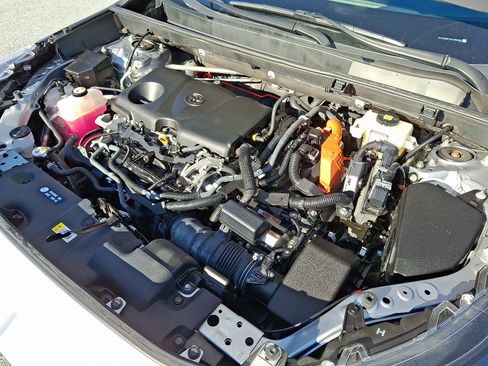 Certified 2020 Toyota RAV4 Limited image 29